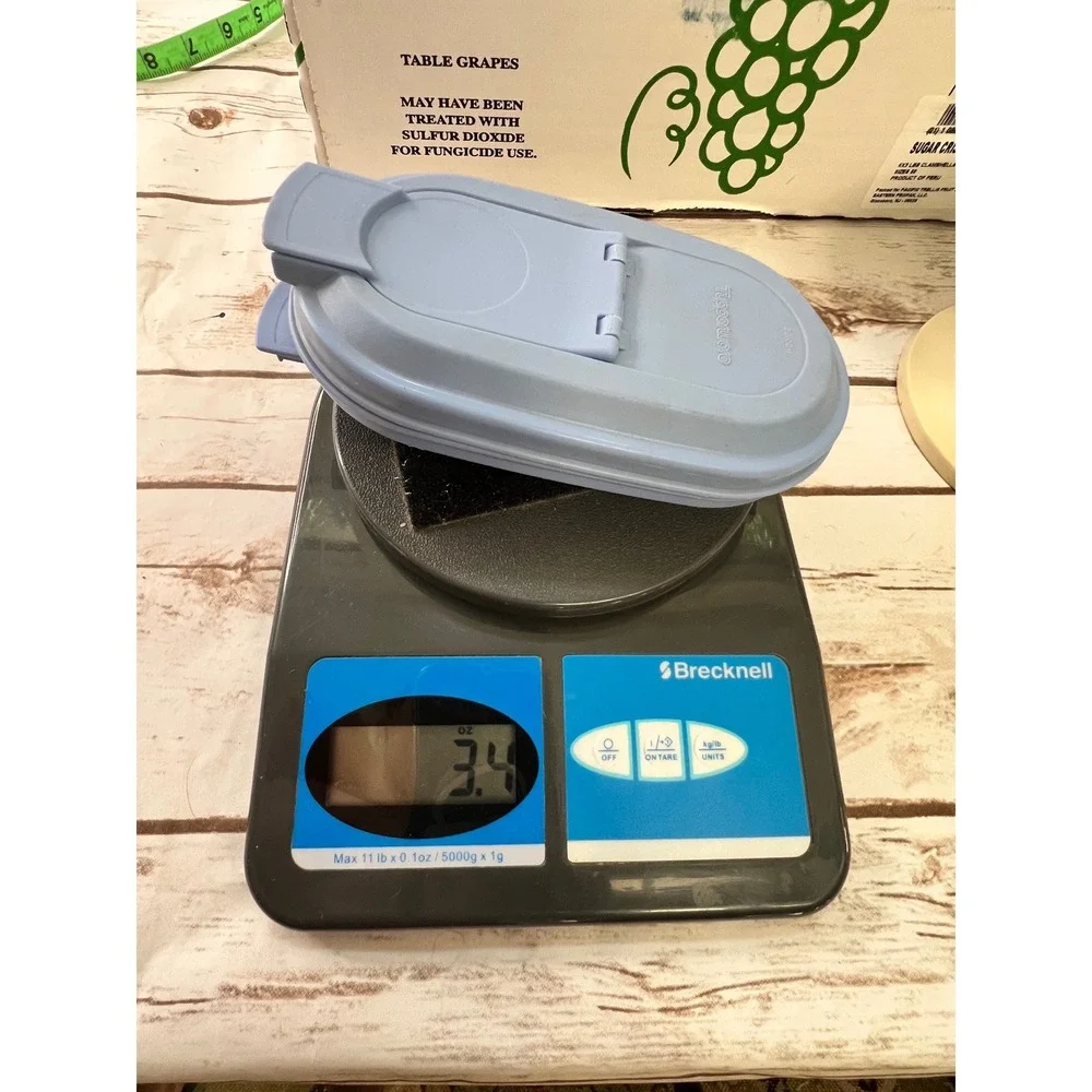 Tupperware Modular Mate Oval Pour Seal Replacement Lid Blue 2010D-1 7.25x3.75in